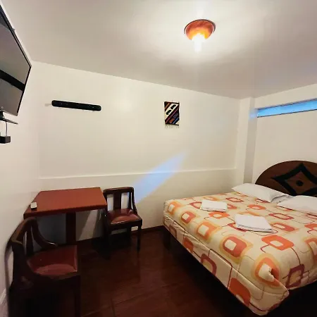 Catari\'S House